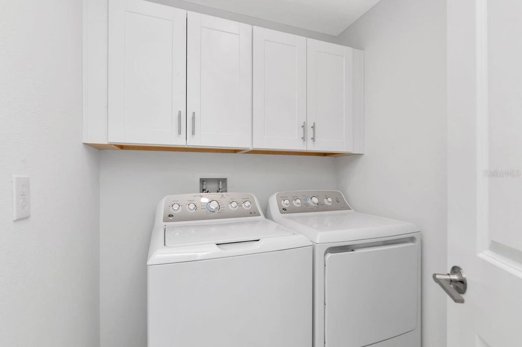 Image 24 of property listing at 4551 TUSCAN LOON DRIVE, Tampa, FL 33619