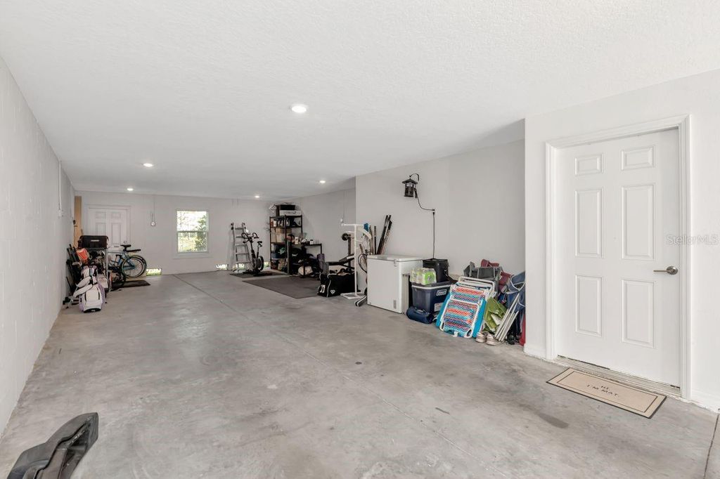 Image 4 of property listing at 4551 TUSCAN LOON DRIVE, Tampa, FL 33619