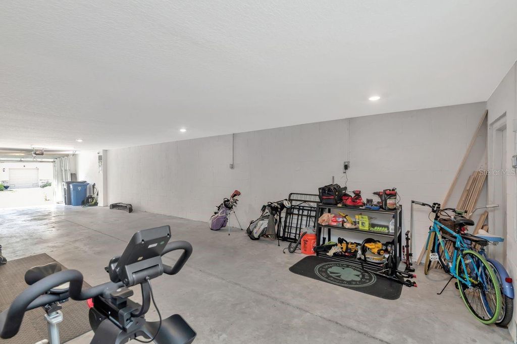 Image 5 of property listing at 4551 TUSCAN LOON DRIVE, Tampa, FL 33619