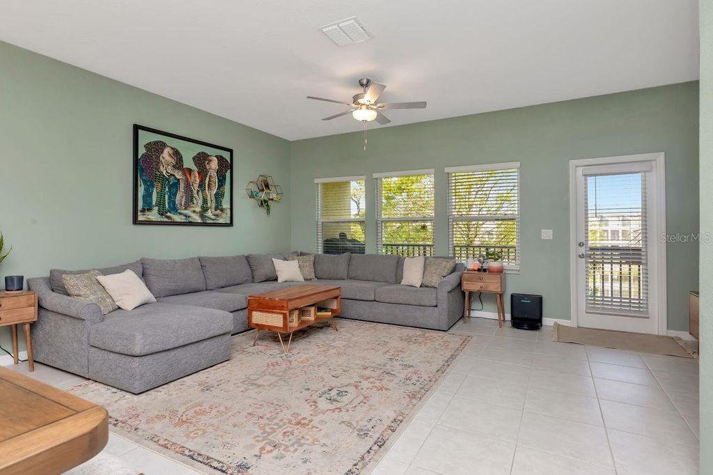 Image 8 of property listing at 4551 TUSCAN LOON DRIVE, Tampa, FL 33619