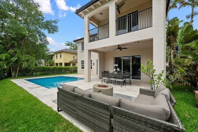 2020 Graden Drive, Palm Beach Gardens, FL 33410