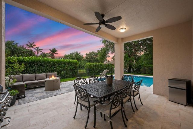 2020 Graden Drive, Palm Beach Gardens, FL 33410