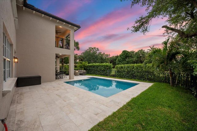 2020 Graden Drive, Palm Beach Gardens, FL 33410