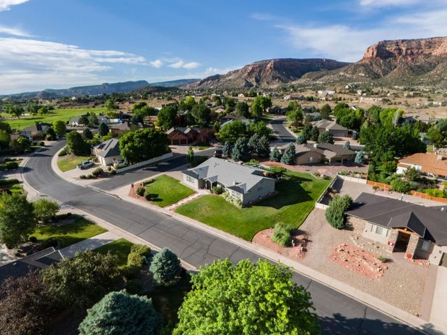 2169 Redcliff Circle, Grand Junction, CO 81507