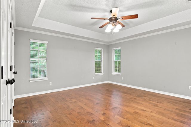 1314 Mill Circle, Ocean Springs, MS 39564