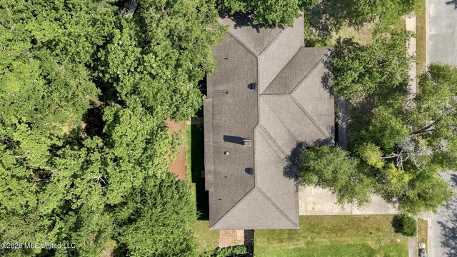 1314 Mill Circle, Ocean Springs, MS 39564