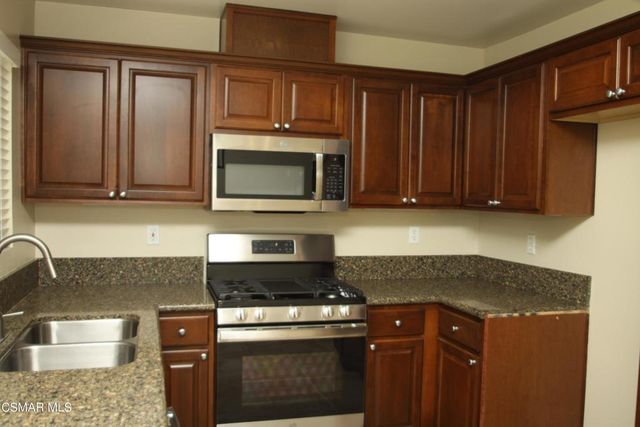 5443 Camino Compadre, Camarillo, CA 93012