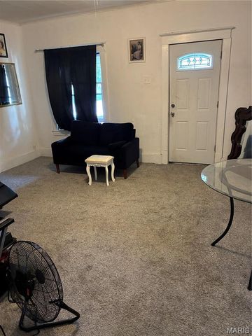 417 E Saint Louis Avenue, East Alton, IL 62024