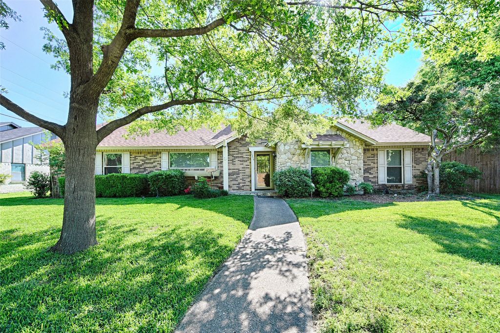 12810 Pennystone Drive, Farmers Branch, TX 75244