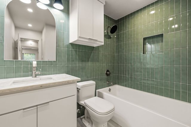 7537 Brentcove Circle, Dallas, TX 75214