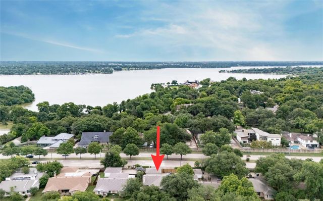 7537 Brentcove Circle, Dallas, TX 75214