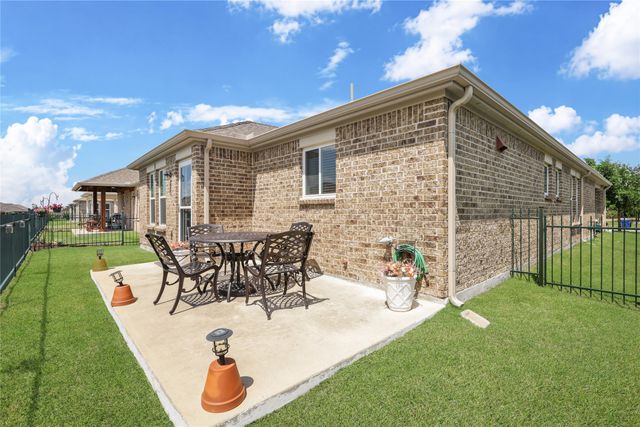 8775 Shore Crest Road, Frisco, TX 75036