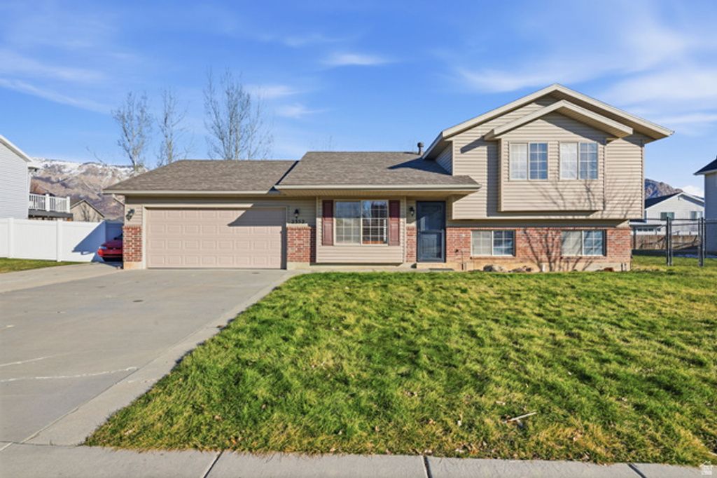 2352 N 375 W, Harrisville, UT 84414