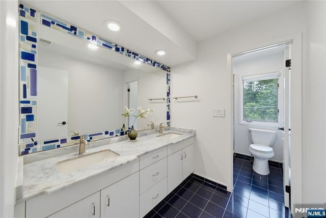 15 Hudson Terrace, Englewood Cliffs, NJ 07632