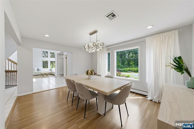 15 Hudson Terrace, Englewood Cliffs, NJ 07632