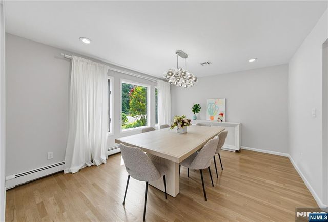 15 Hudson Terrace, Englewood Cliffs, NJ 07632