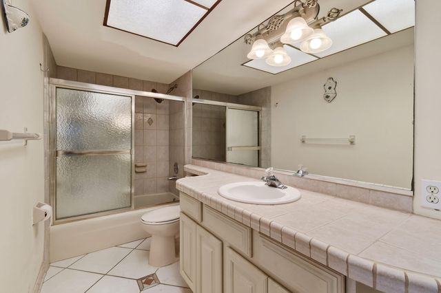 907 Marina Drive Unit 306, North Palm Beach, FL 33408