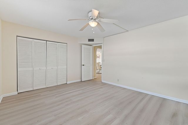 907 Marina Drive Unit 306, North Palm Beach, FL 33408