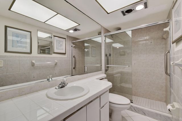 907 Marina Drive Unit 306, North Palm Beach, FL 33408