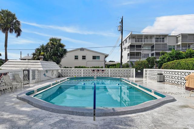 907 Marina Drive Unit 306, North Palm Beach, FL 33408