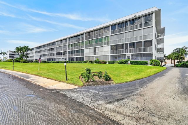 907 Marina Drive Unit 306, North Palm Beach, FL 33408