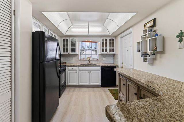 907 Marina Drive Unit 306, North Palm Beach, FL 33408