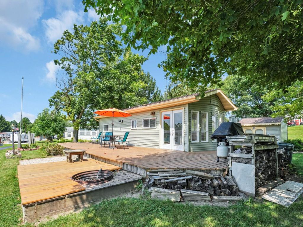 W4945 County Road ES #189, Elkhorn, WI 53121