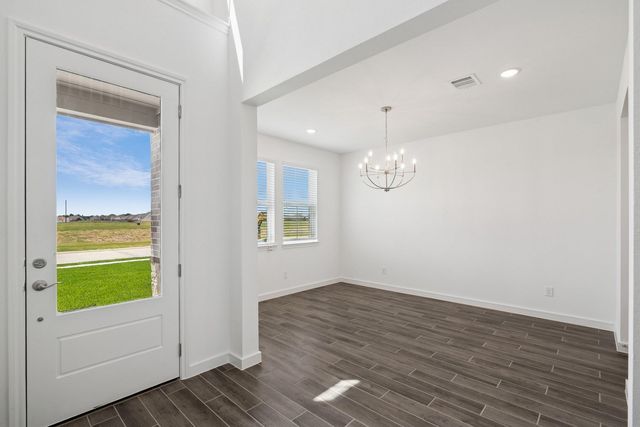 12614 Old Fashion Circle, Mont Belvieu, TX 77535