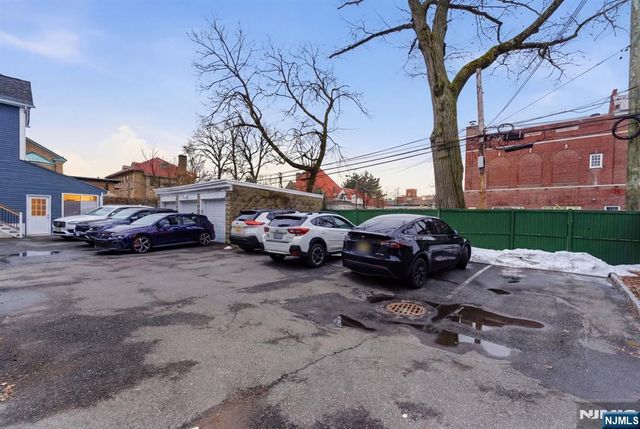 16 Munn Street 1, Montclair, NJ 07042