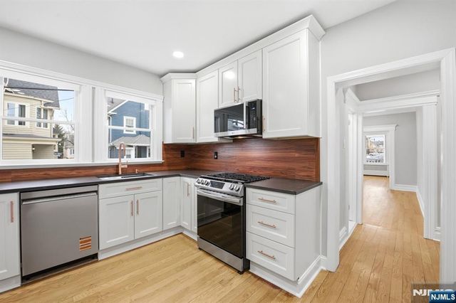 16 Munn Street 1, Montclair, NJ 07042