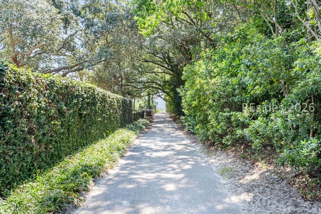 125 Cordillo Pkwy Apt 3, Hilton Head Island, SC 29928