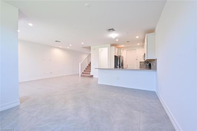 7611 Morgan WAY, Naples, FL 34119