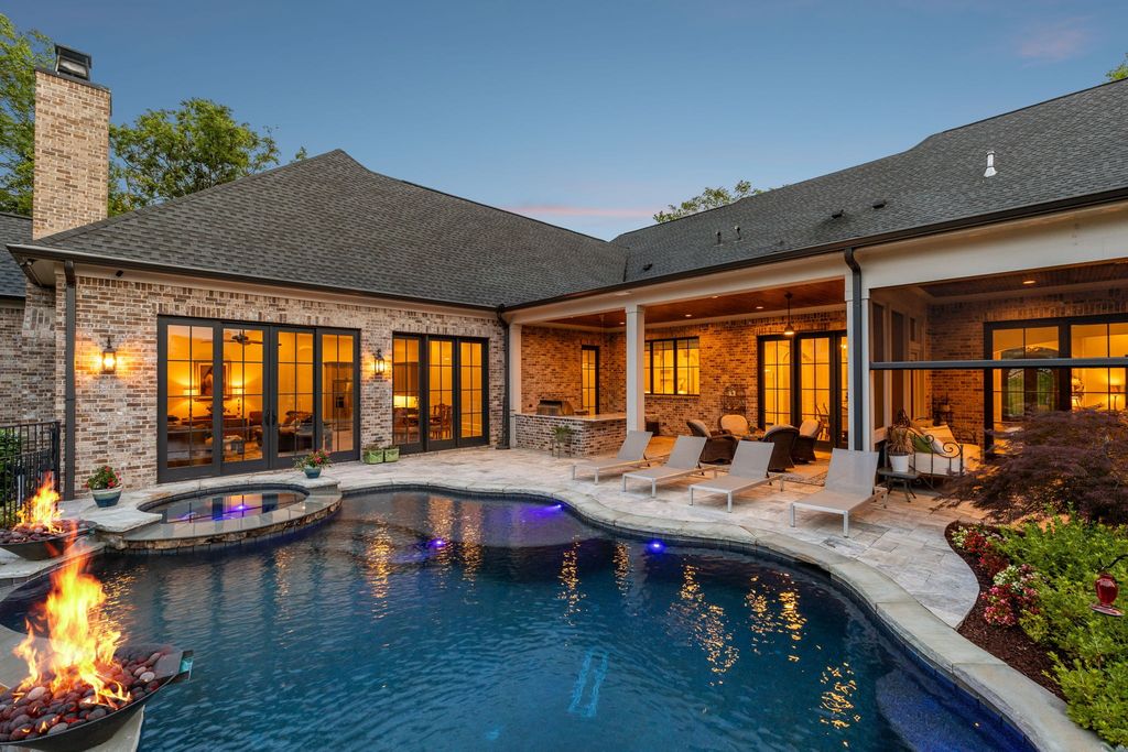 1456 Witherspoon Dr, Brentwood, TN 37027