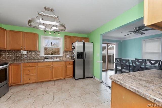 2215 Forest Avenue, Niagara Falls, NY 14301