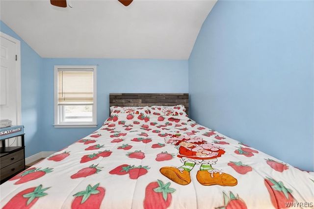 2215 Forest Avenue, Niagara Falls, NY 14301