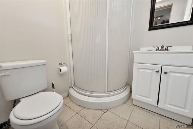2215 Forest Avenue, Niagara Falls, NY 14301