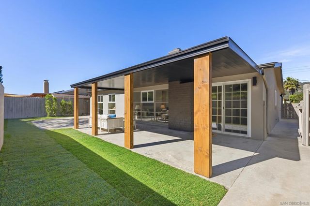 8447 Harwell Dr, San Diego, CA 92119