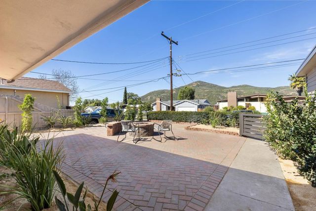 8447 Harwell Dr, San Diego, CA 92119