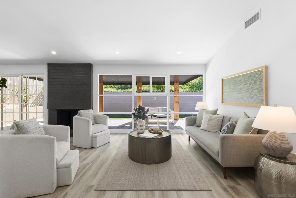 8447 Harwell Dr, San Diego, CA 92119