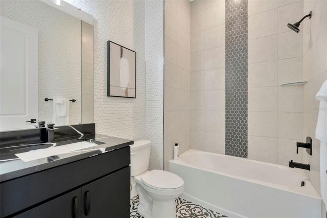 10468 TORCHWOOD SEA WAY, San Antonio, FL 33576