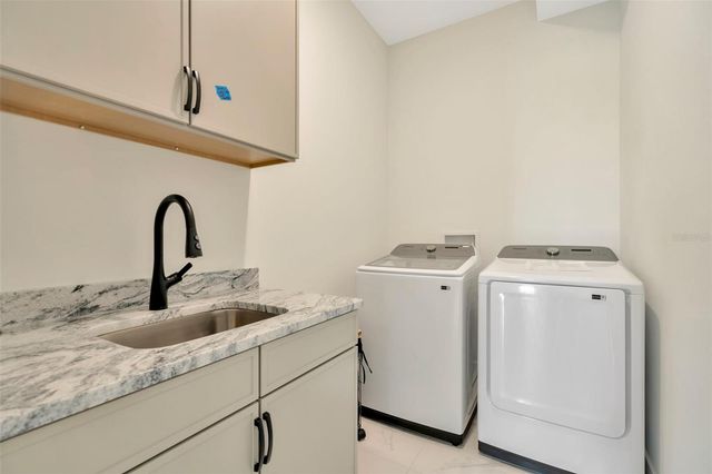 10468 TORCHWOOD SEA WAY, San Antonio, FL 33576