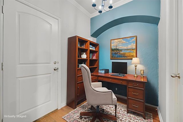 315 Navajo Trail, Lake Kiowa, TX 76240