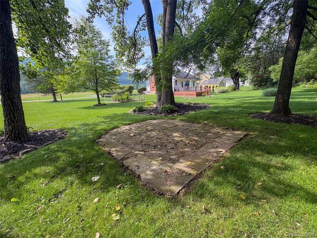 8532 Route 209, Ellenville, NY 12428