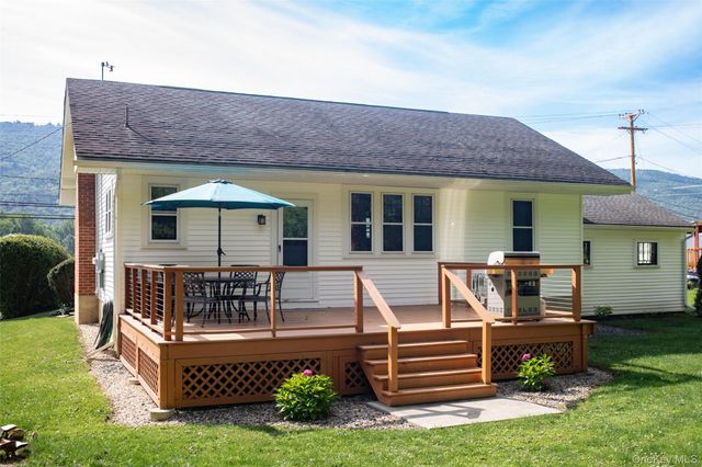 8532 Route 209, Ellenville, NY 12428