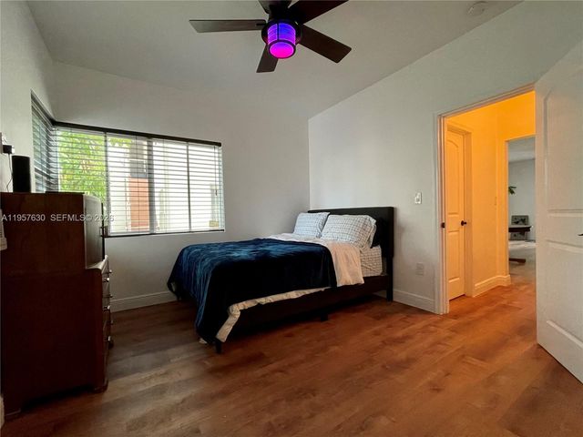 2463 Pine Tree Dr 4, Miami Beach, FL 33140