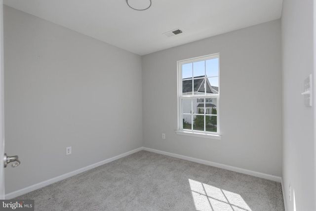 8647 ROSECRANS LN, Spotsylvania, VA 22553