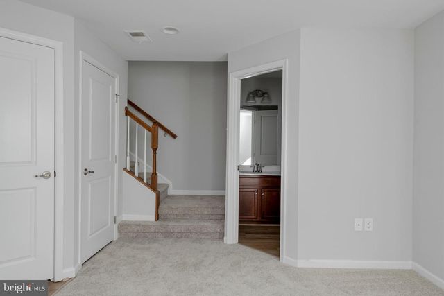 8647 ROSECRANS LN, Spotsylvania, VA 22553