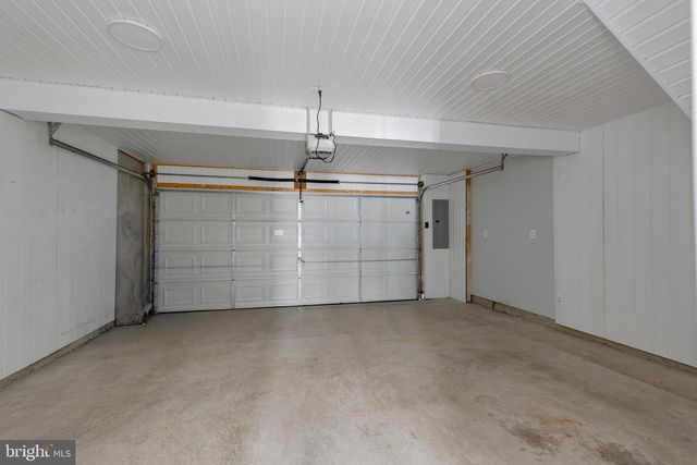 8647 ROSECRANS LN, Spotsylvania, VA 22553