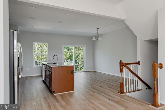 8647 ROSECRANS LN, Spotsylvania, VA 22553
