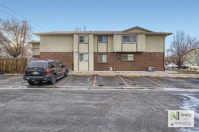 5720 W Warren Avenue, Denver, CO 80227